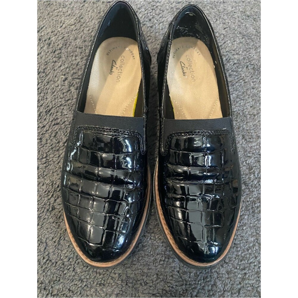 Clarks Women's Black Loafers